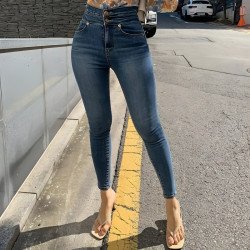 SculptEase™ – High-Waist Sculpt Denim
